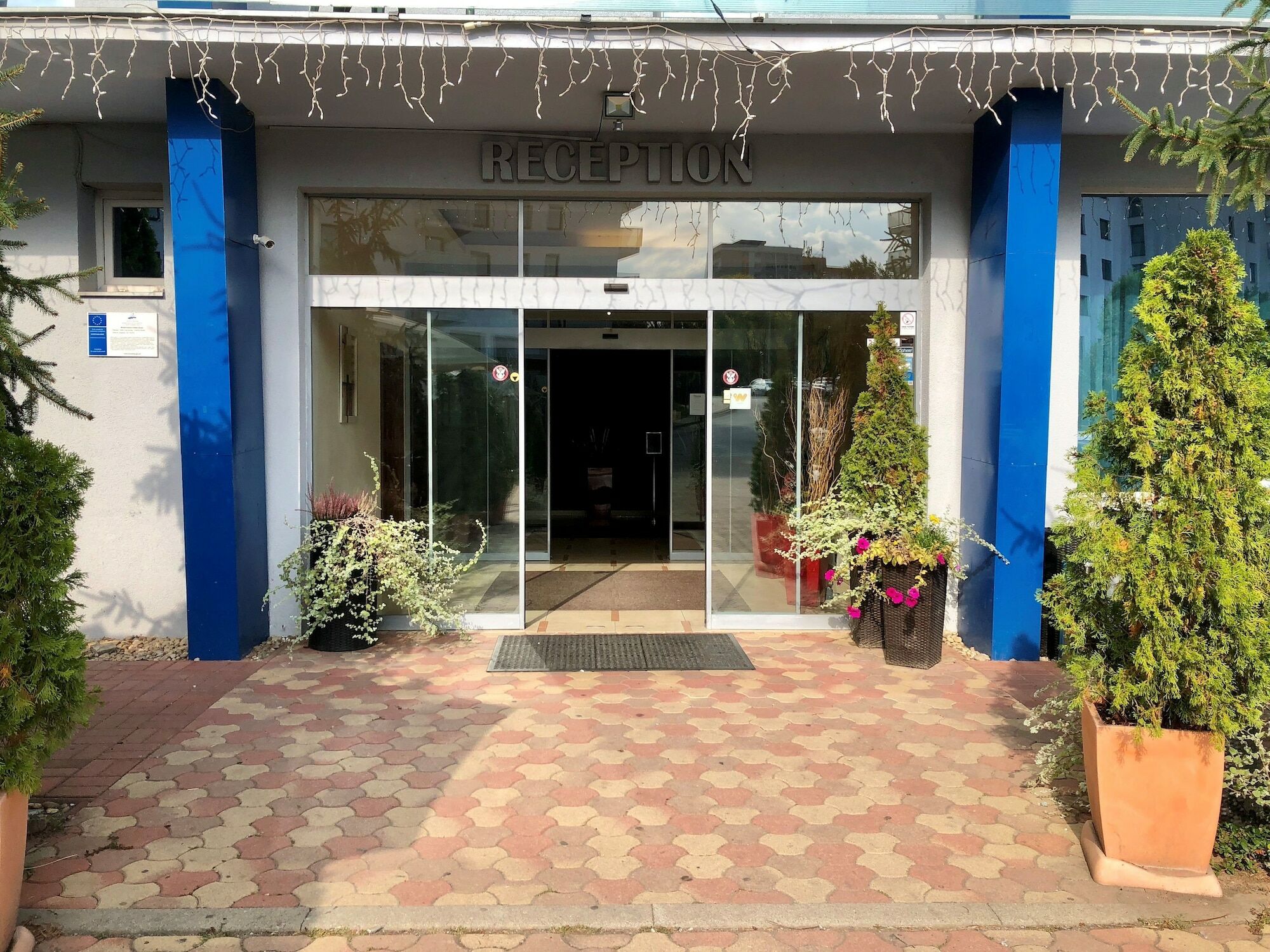 באנסקה ביסטריצה Hotel Dixon So Vstupom Do Bazena A Virivky Zdarma - Free Entrance To Pool And Jacuzzi Included מראה חיצוני תמונה
